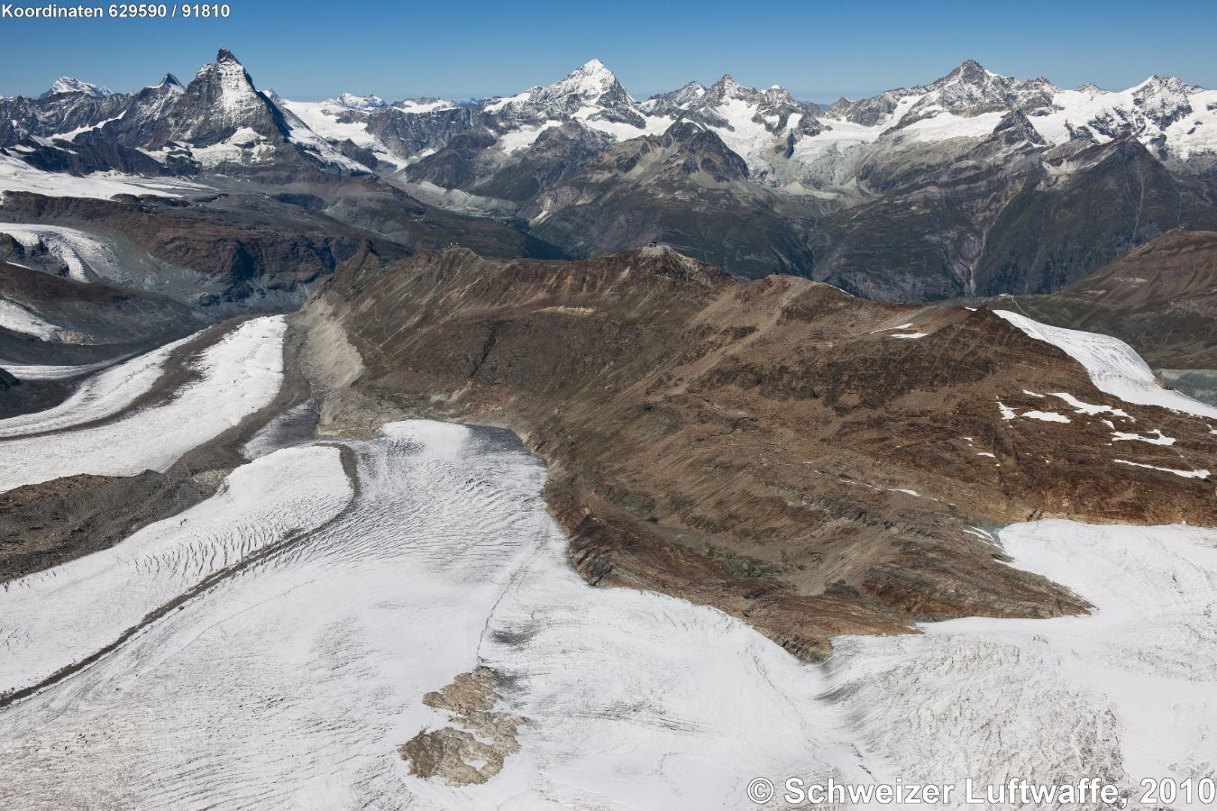 Monte-Rosagletscher (Vordergrund), Gornergletscher